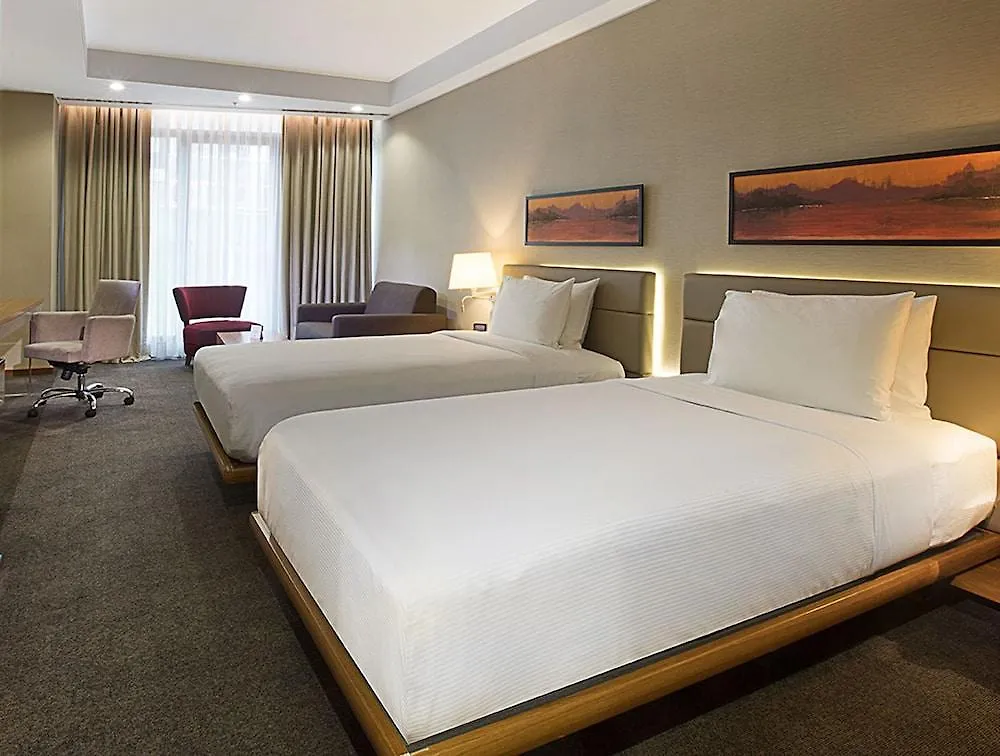 Doubletree By Hilton Istanbul - Old Town Hotell