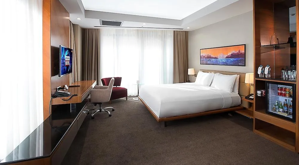 Doubletree By Hilton Istanbul - Old Town Hotell