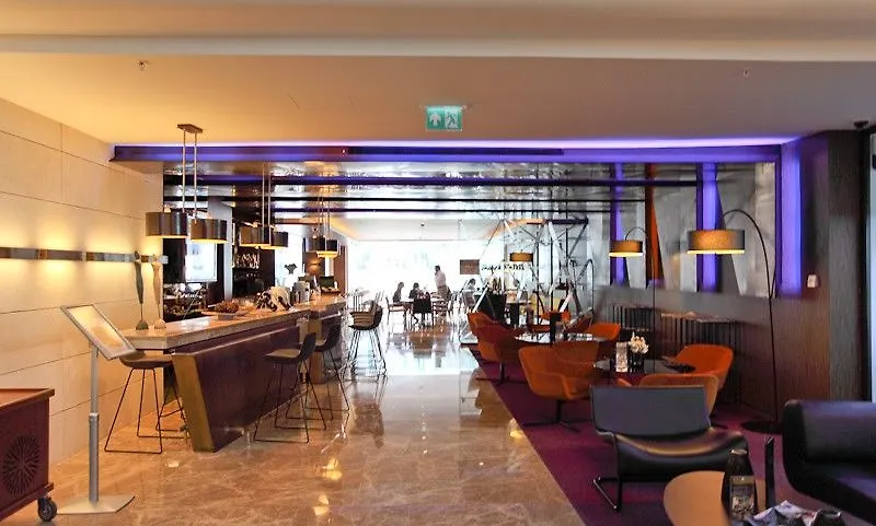 DoubleTree By Hilton Istanbul - Old Town Otel