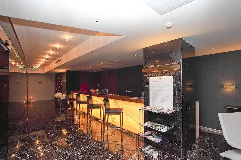 Doubletree By Hilton Istanbul - Old Town Hotel 5*,